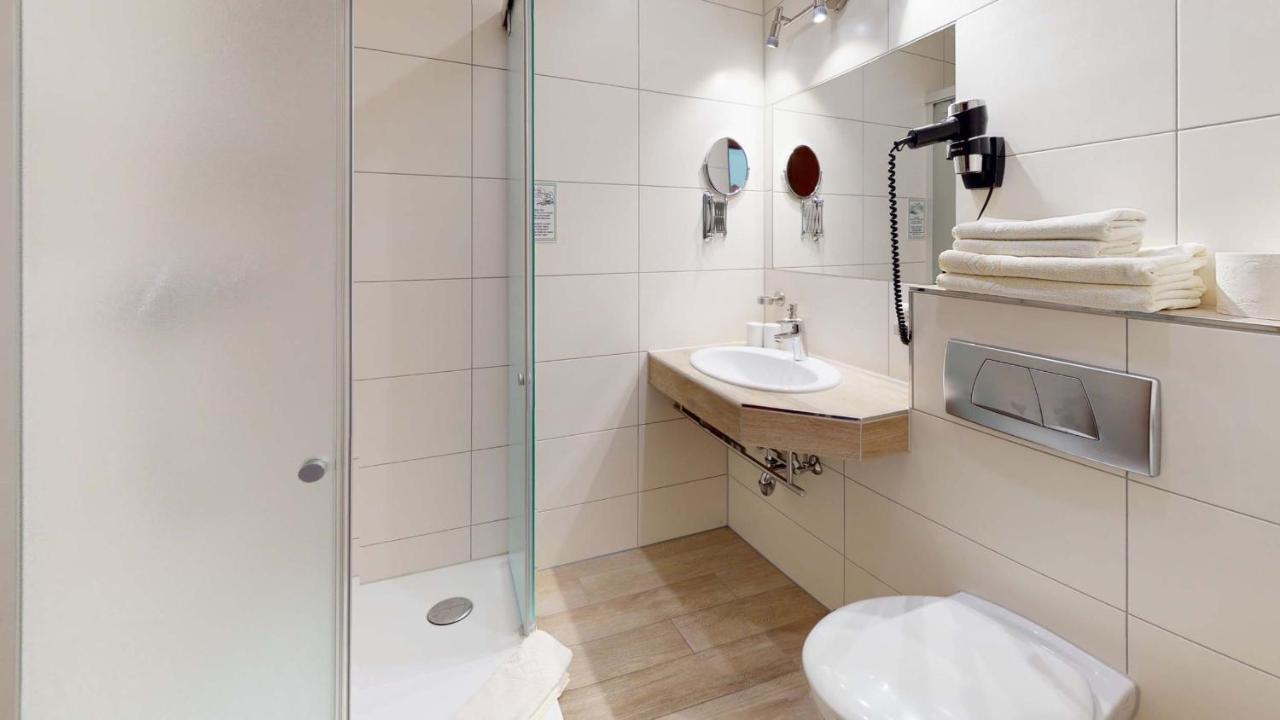 Uhldingen-Mühlhofen Hotel Seepark Appartements מראה חיצוני תמונה